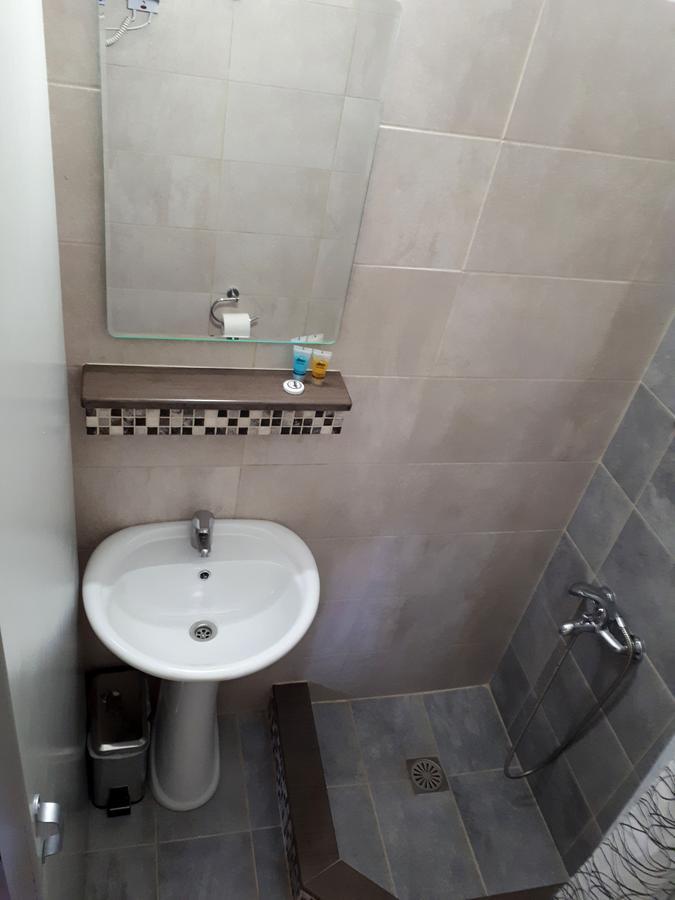 Anesi To Rent Apartment *